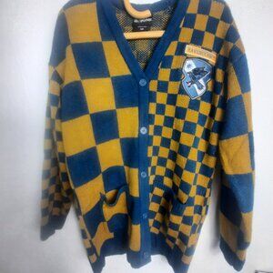 HARRY POTTER Wizarding World Ravenclaw Medium Cardigan Sweater Embroidered Crest